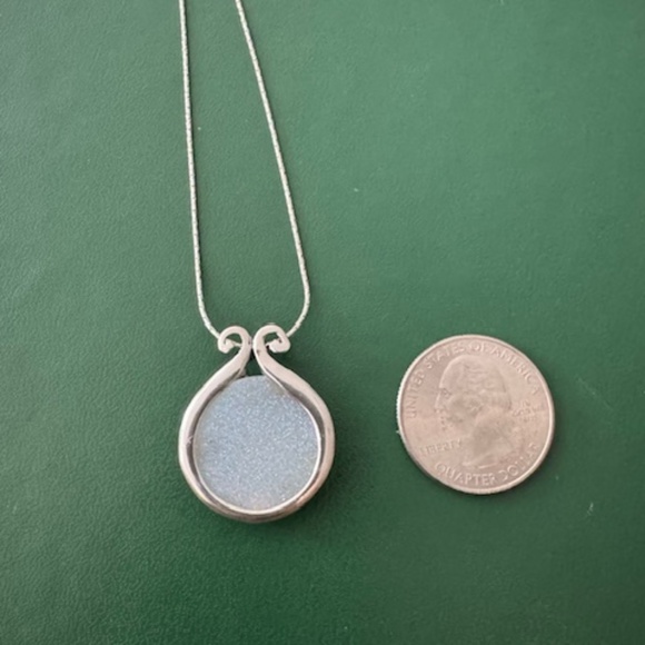 Spira Sterling Silver White Agate Druzy Pendant - Picture 4 of 5